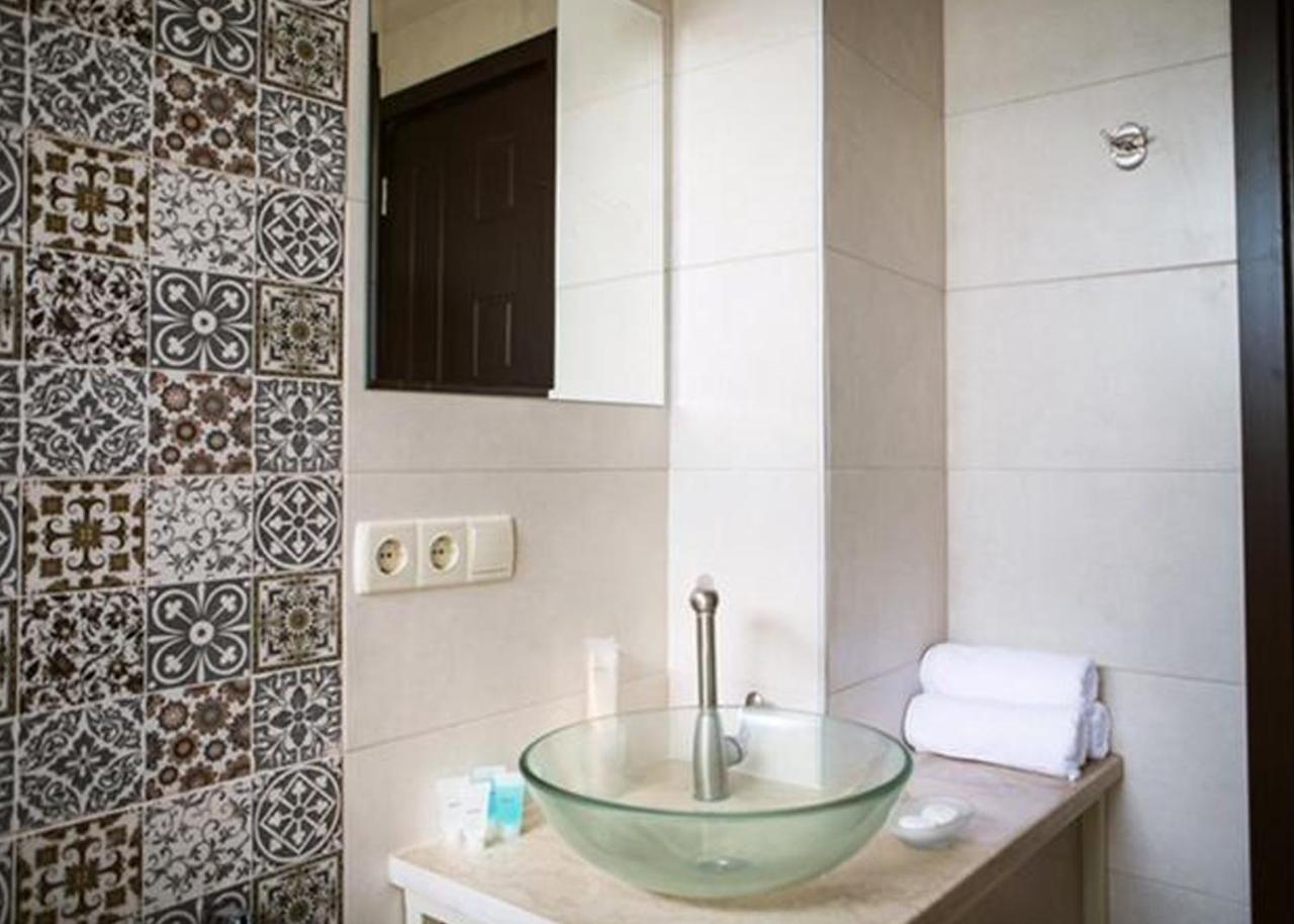 Degustarium Hotel Τυφλίδα Εξωτερικό φωτογραφία