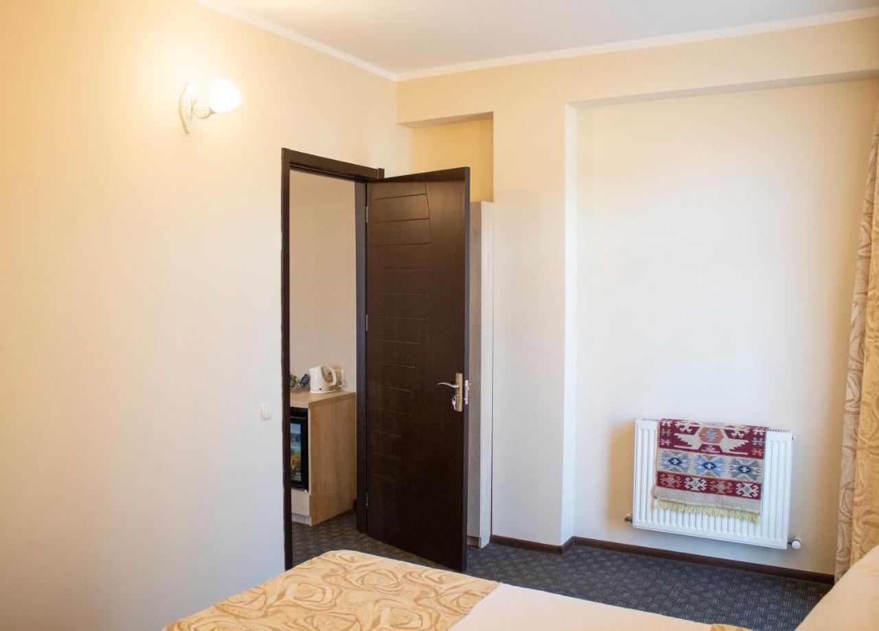 Degustarium Hotel Τυφλίδα Εξωτερικό φωτογραφία